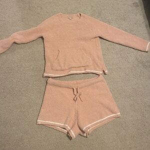 Barefoot dreams pajama set